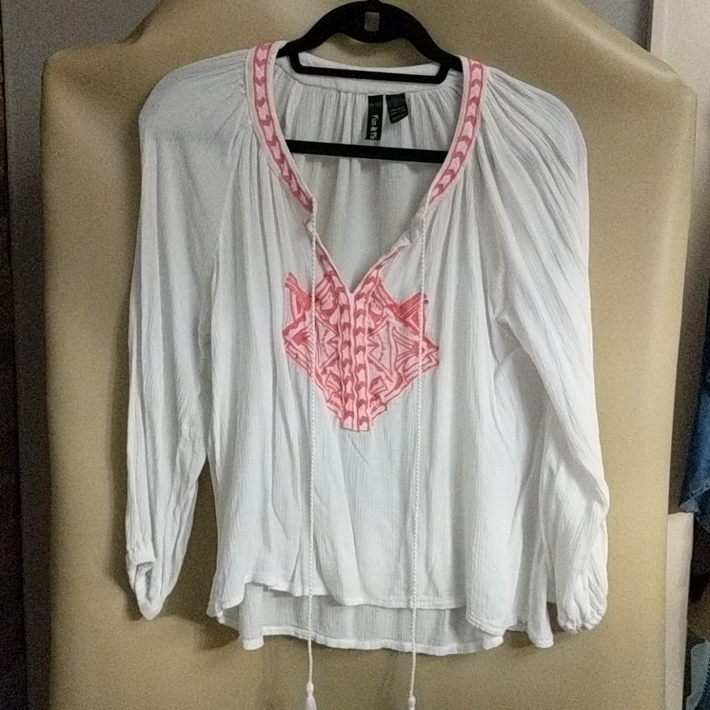 Fun & Flirt white and pink boho top.